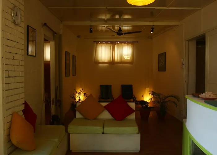 Heranya Hotel 3*