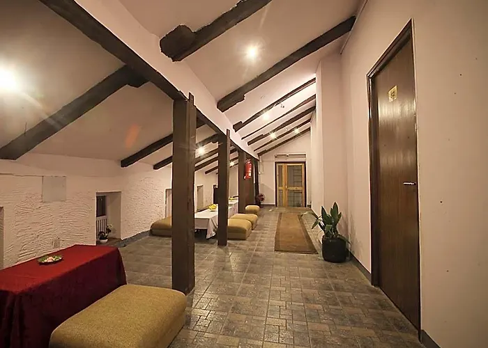 Hotel Heranya 3*