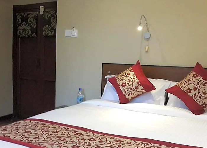 Hotel Heranya 3*