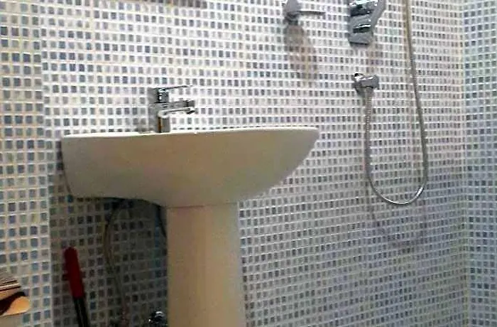 Heranya Hotel 3*
